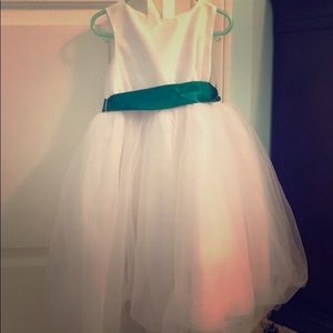 Beautiful Flower Girl Dress